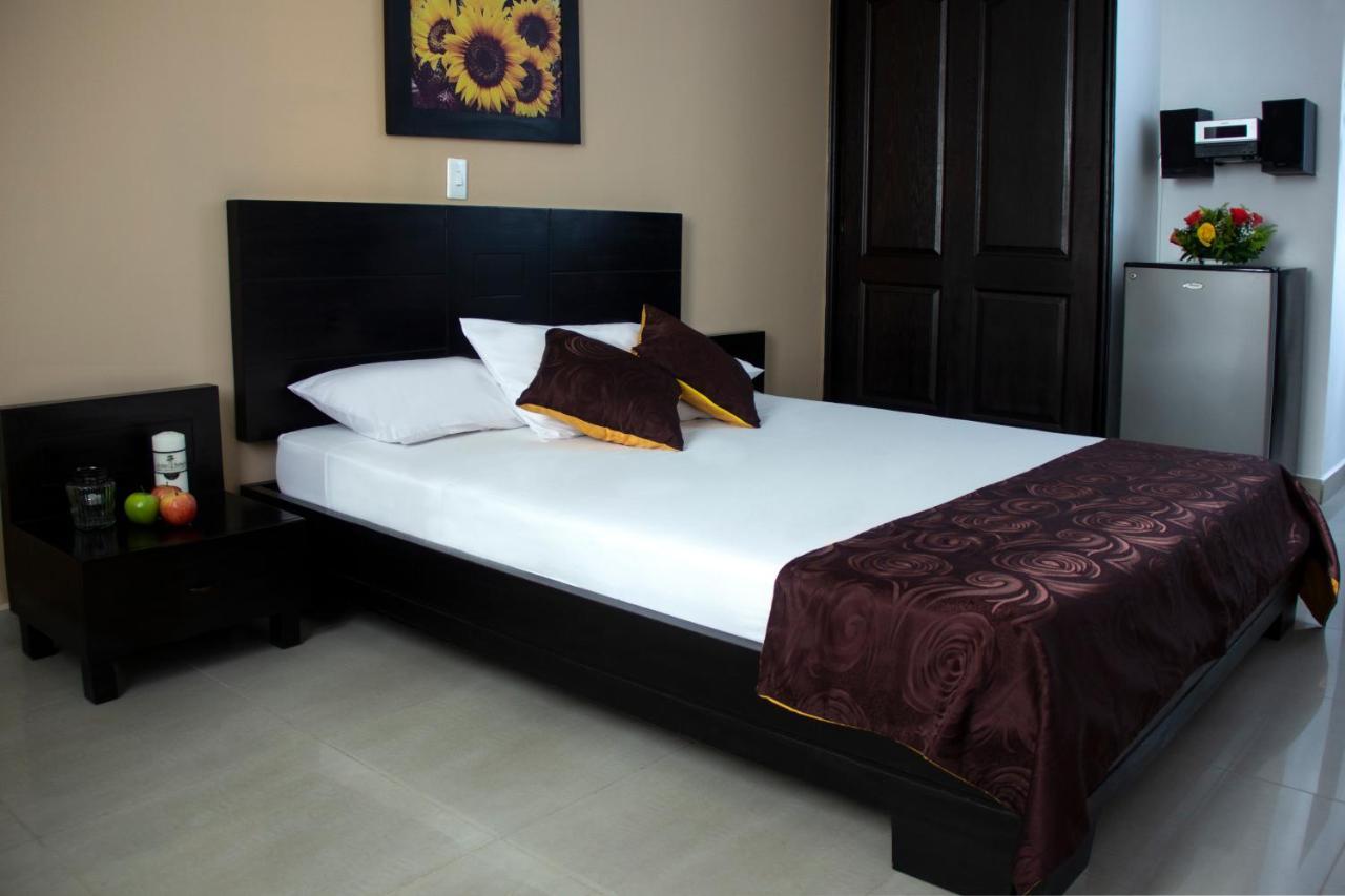 Hotel Plazuela San Ignacio Medellín Extérieur photo