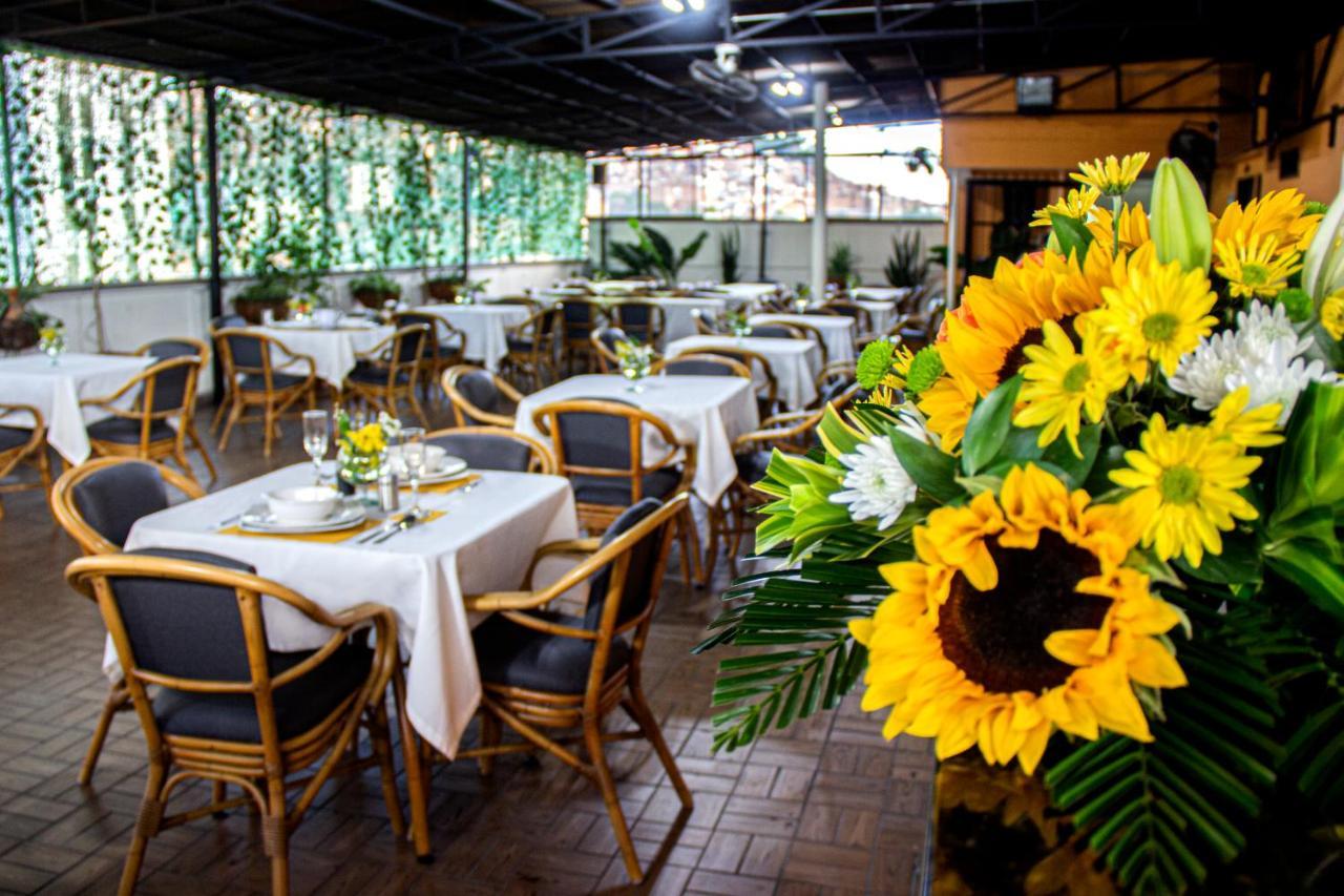 Hotel Plazuela San Ignacio Medellín Extérieur photo
